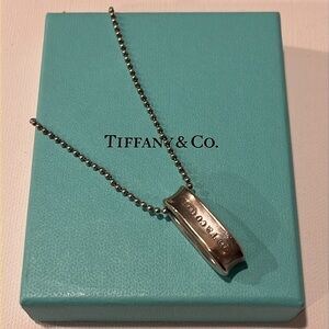 Tiffany & Co Sterling Silver Necklace Pendant with Chain
